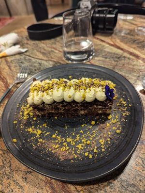 Pistachio tiramisu dessert at Jardineiro - Vegan Kitchen in Porto