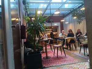 Inside at Jardineiro - Vegan Kitchen in Porto