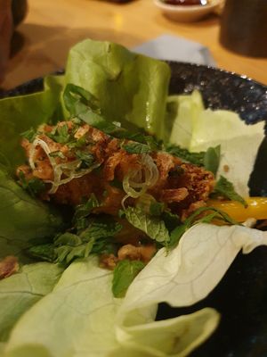 Saam with crunchy seitan at Arume Sake Bar in Mallorca
