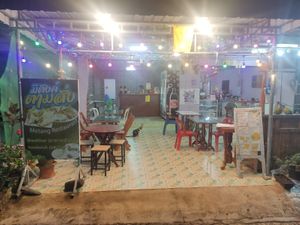  at Metang Restaurant in Khao Sok