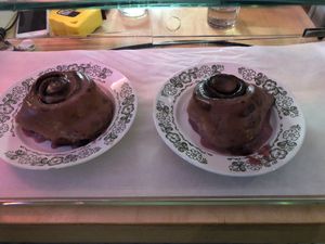 cinnamon buns!  at Boris Sonnyy in Moscow