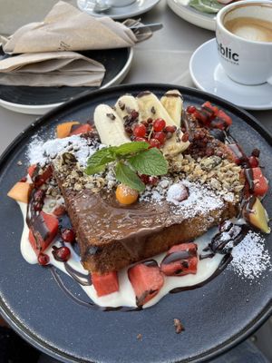 brioche french toastt  at Alua Catering Cafe in Dresden