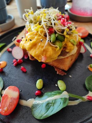 Leberkäsebrot at Alua Catering Cafe in Dresden