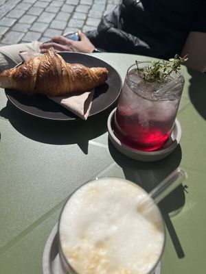   at Alua Catering Cafe in Dresden