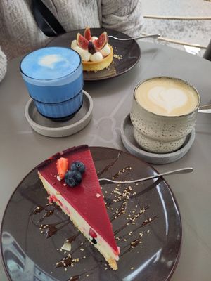 Yummy Pistacio Latte and a Cheesecake :) at Alua Catering Cafe in Dresden