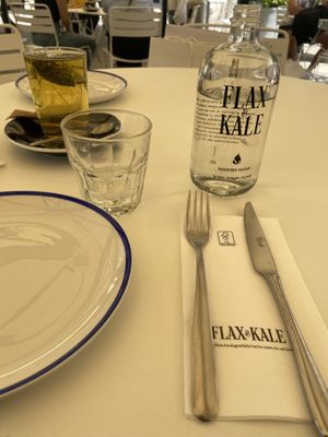 Good green tea (Chinese trusted opinion)  at Flax & Kale - La Roca Village in Barcelona