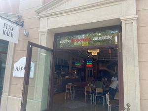 Nice vegana options while shopping   at Flax & Kale - La Roca Village in Barcelona