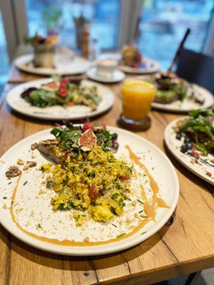 Scrambeld Tofu at IVY Bistro & Café in Hamburg