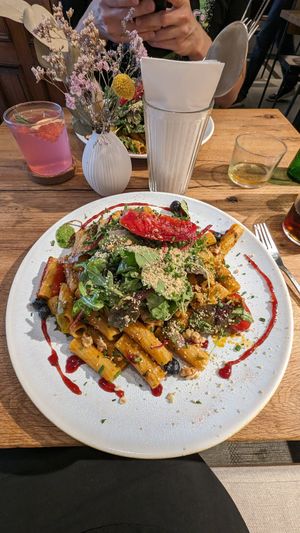  at IVY Bistro & Café in Hamburg