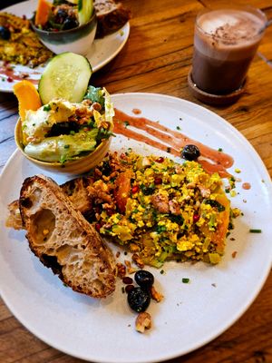 Rührtofu at IVY Bistro & Café in Hamburg