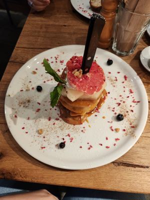  at IVY Bistro & Café in Hamburg