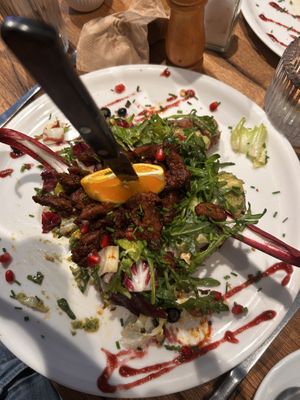 Avocado-Stulle mit Sojageschnetzelten  at IVY Bistro & Café in Hamburg