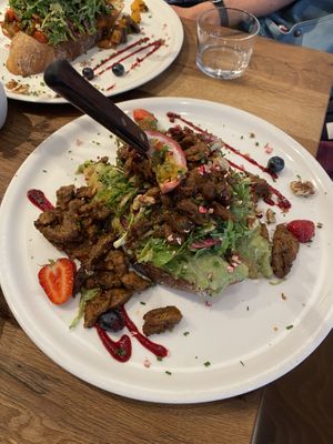 Avocado tartar bread with teriyaki soja stripes (divine)  at IVY Bistro & Café in Hamburg