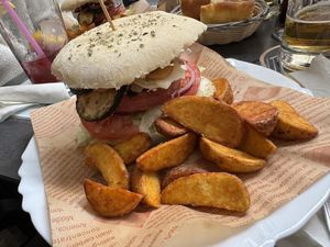 Vegan burger (comes with potato wedges)  at ¡Slurp! Italian Street food in Portomarin