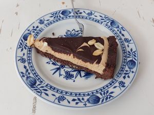 Snickers tart at Katers Köök in Hamburg