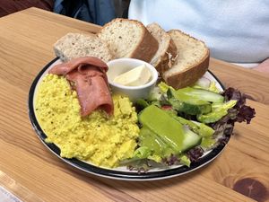 Scrambled Tofu mit Bacon  at Katers Köök in Hamburg