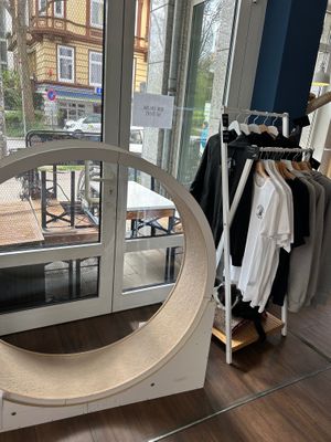 the café also sells its own merchandise at Katers Köök in Hamburg