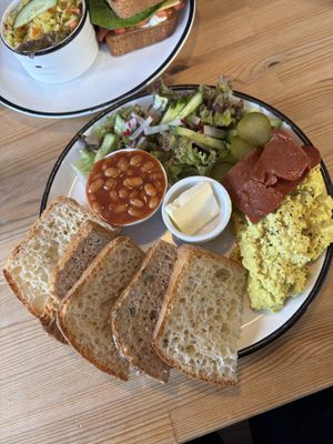 Herzhaftes Frühstück   at Katers Köök in Hamburg