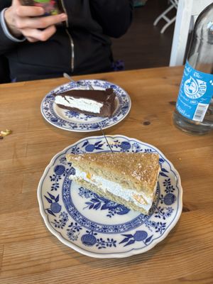 Käse Sahne Torte   at Katers Köök in Hamburg