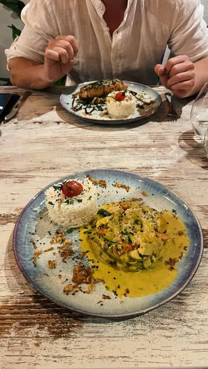 Tofu curry with a lot of vegetables and a decent amount of tofu.  at Blacksalt in Carvoeiro
