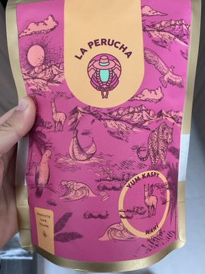 Snicker de maní  at La Perucha in Lima