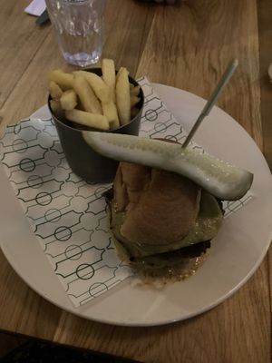 GF vegan beyond burger and chips   at Pint Shop in Cambridge