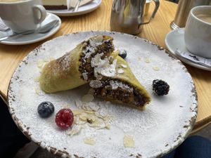 Marokkanischer Pfannkuchen  at Picknick Cafe - City in Frankfurt