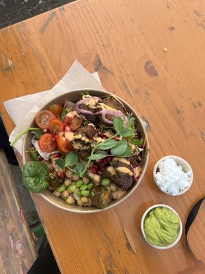 Bowl with tempeh and falafel   at Ibiza bowls in Copenhagen