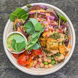 Vegan Deluxe Bowl at Ibiza bowls in Copenhagen
