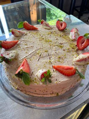 Strawberry cake 🍓 at Simple Food Punkt in Sofia