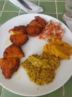 Traditional veggie option at Quintal de Mãe in Rio De Janeiro