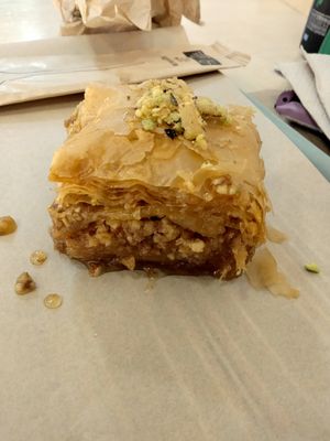 Baklava! at Mama Tierra - Acropolis in Athens