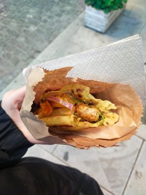  at Mama Tierra - Acropolis in Athens