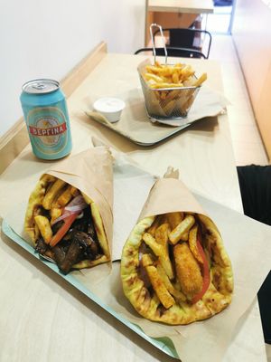  at Mama Tierra - Acropolis in Athens