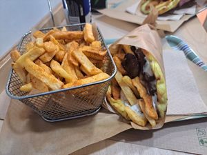  at Mama Tierra - Acropolis in Athens