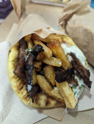 Greek gyro at Mama Tierra - Acropolis in Athens