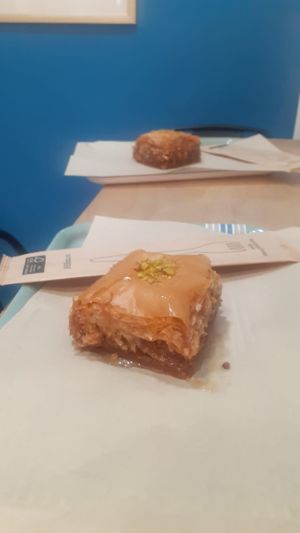  at Mama Tierra - Acropolis in Athens