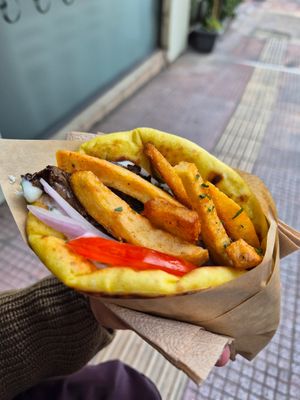 The Greek version w mushrooms #Veganuary at Mama Tierra - Acropolis in Athens