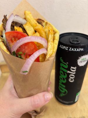  at Mama Tierra - Acropolis in Athens