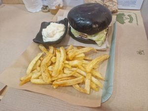  at Mama Tierra - Acropolis in Athens