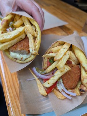  at Mama Tierra - Acropolis in Athens