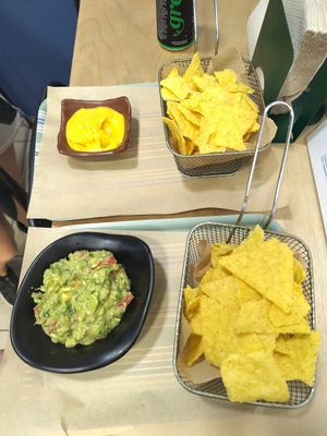  at Mama Tierra - Acropolis in Athens