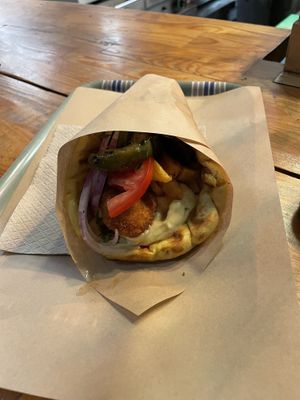 Chicken Souvlaki (5€)  at Mama Tierra - Acropolis in Athens