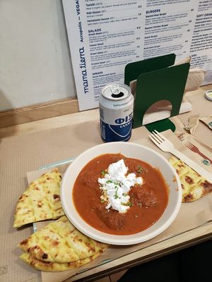  at Mama Tierra - Acropolis in Athens