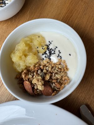 Granola Crumble with apple and soy yoghurtt  at plant. in Luzern