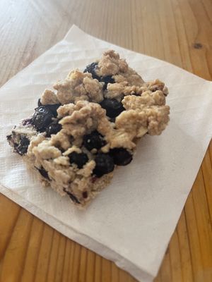 Blueberry oat bar (vegan/gf)  at Deans Coffee Co in Pearl River