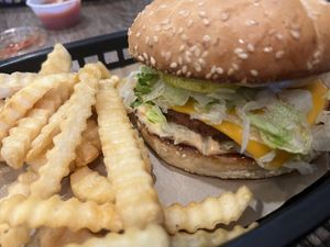 Mac Burger at The Green Table in Palm Harbor