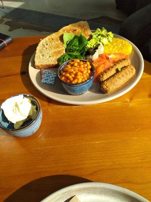 Full vegan English at Baxter Baristas in Coventry