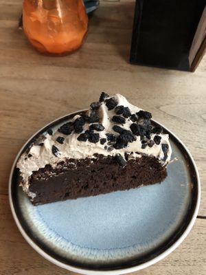 chocolate cake with miso topping   at Oproer Brouwerij Biercafé in Utrecht