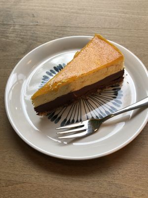 Mango-Schoko Kuchen  at LUSH Cafe in Munich